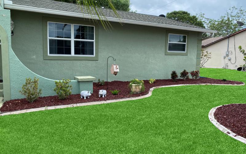 Red Rubber Mulch Landscaping Edging the House