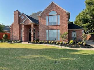 Black Rubber Mulch Landscaping